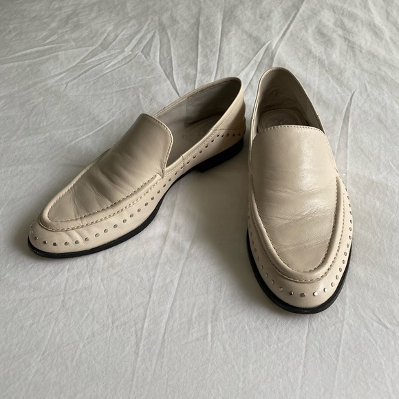 vince camuto loafers - Picture 4 of 14